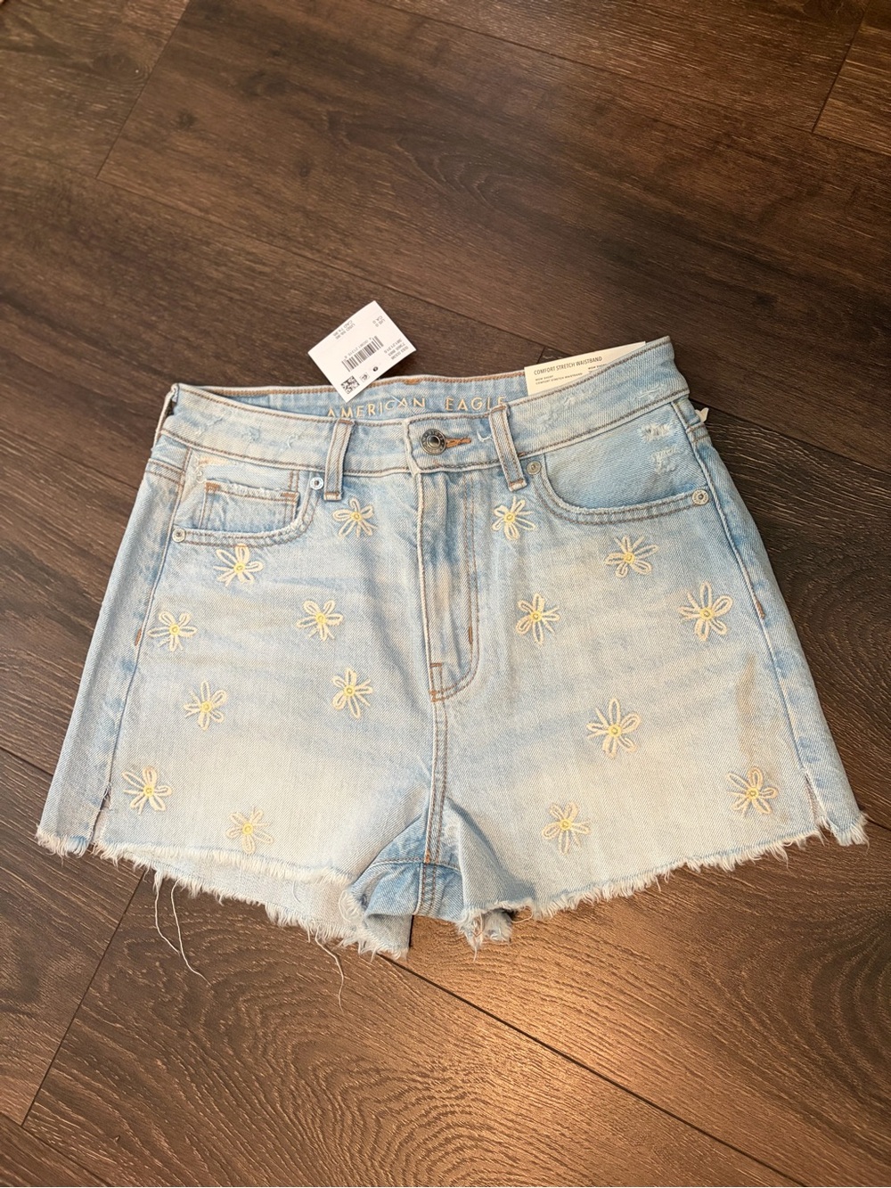 American Eagle Outfitters Light Blue Daisy Embroidered Denim Shorts 0
